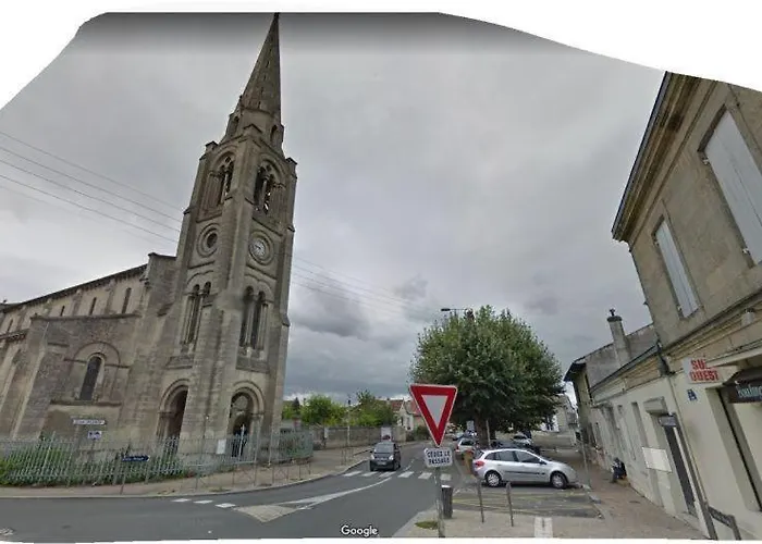 Du Logis Du Parc Bed & Breakfast